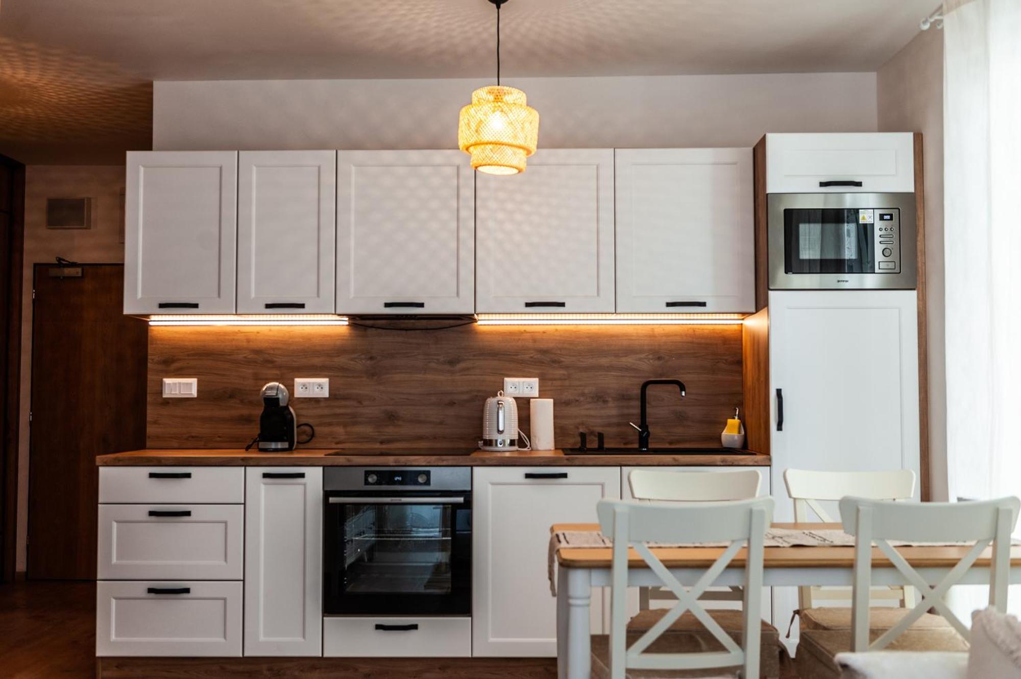 Apartmany Besen Bešeňová Εξωτερικό φωτογραφία
